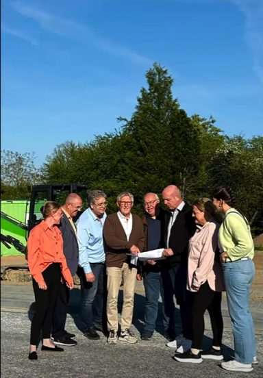 24.04.26: CDU/FDP-Fraktion besichtigt die Straßen-Baustelle "Ecke Haus Walgenbach"